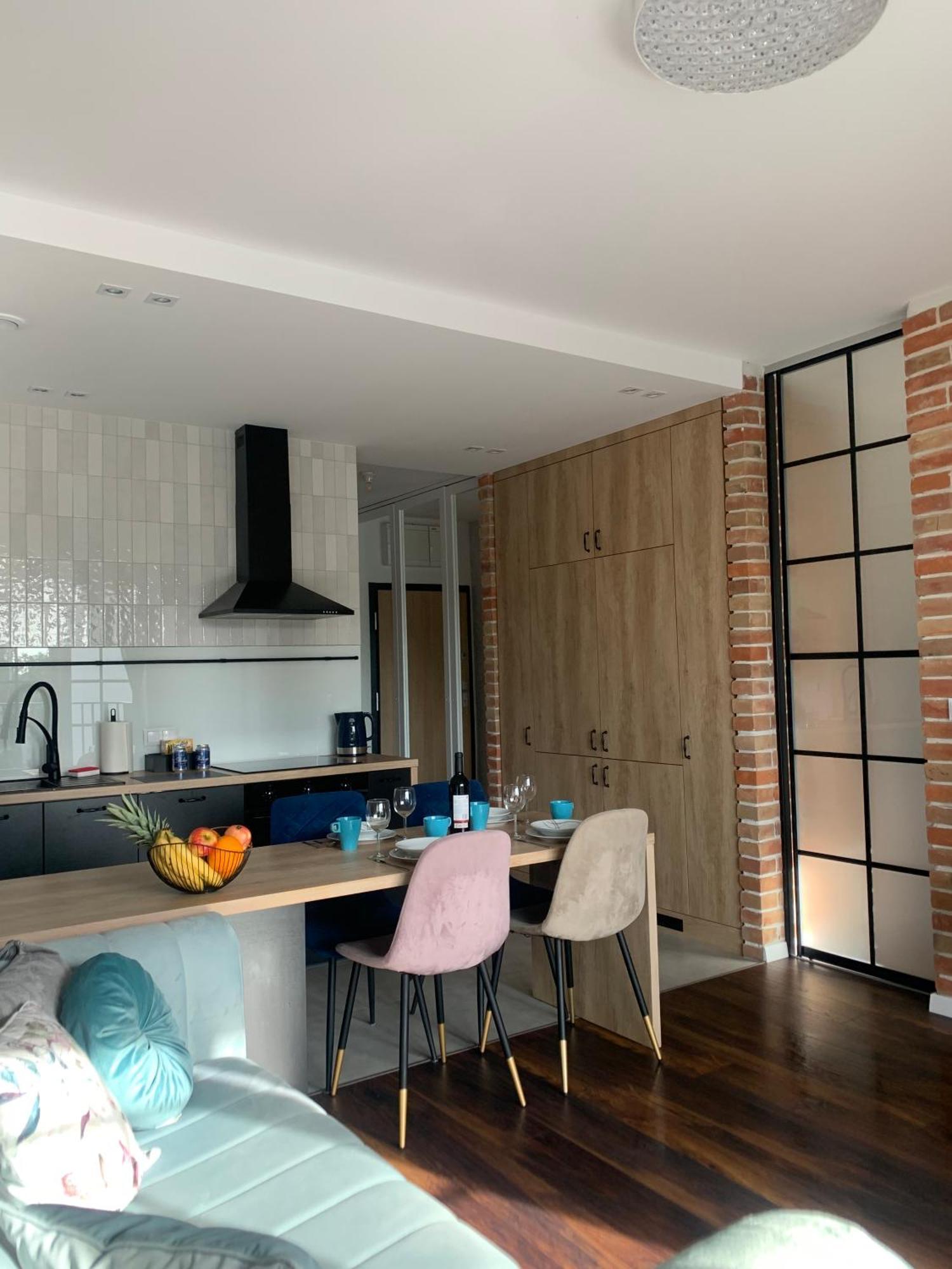 Fancy Apartment Near Manufaktura In Center Of Lodz Buitenkant foto